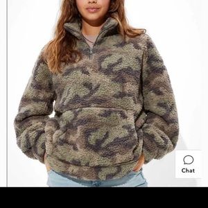 Thick Sherpa quarter zip